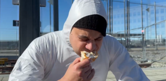 HIT! Łukasz Ciona próbuje Surströmming w Szwecji i... xD [VIDEO]